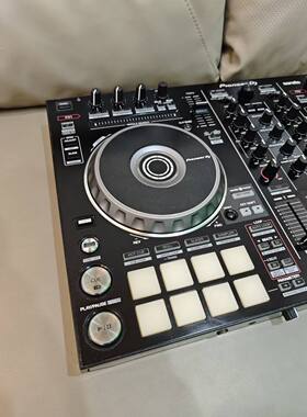 先锋DDJ-SR2内置打碟声卡支持Serato软件加电脑加bum耳机