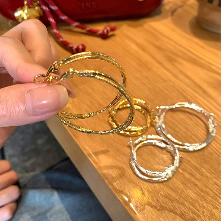 夸张耳环金属磨砂大环耳圈