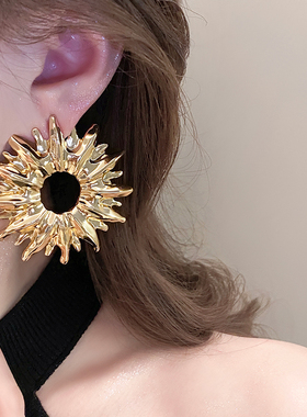 MEILAIFUREN高端定制欧美夸张金属太阳花耳环女百搭耳钉时尚耳饰