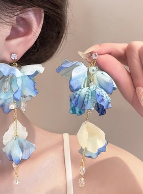 MEILAIFUREN高端定制超仙夏日蓝色流苏花朵耳钉女高级感小众耳环