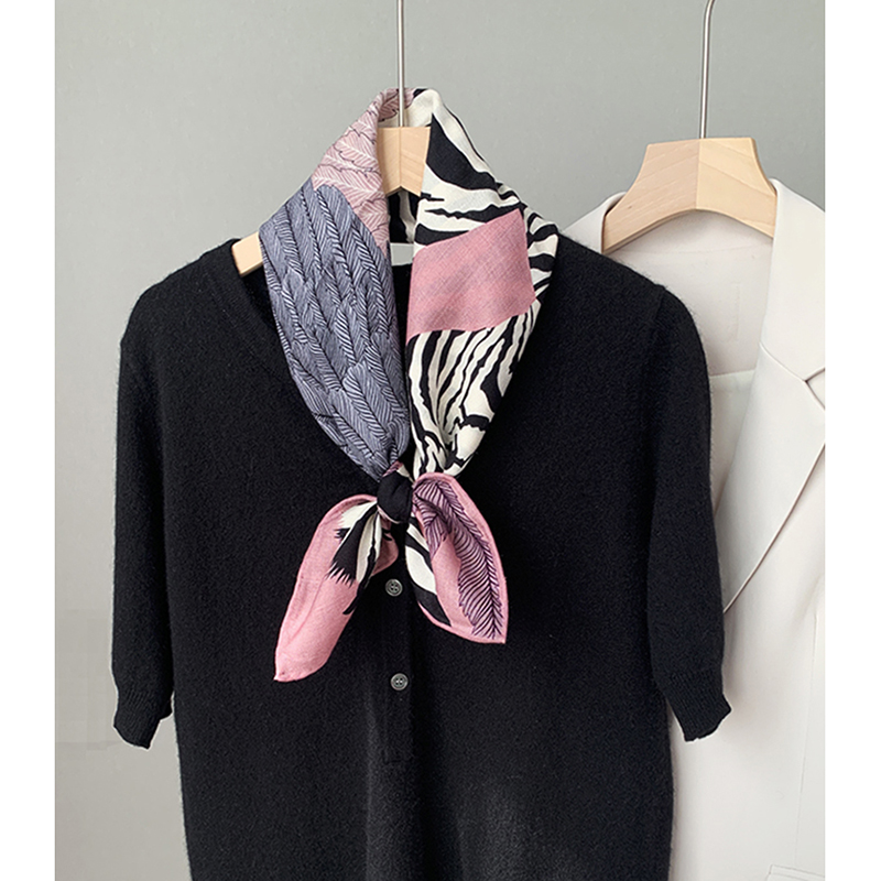 秋冬保暖百搭真丝羊毛丝巾女65cm时尚中方巾防风御寒丝毛披肩围巾