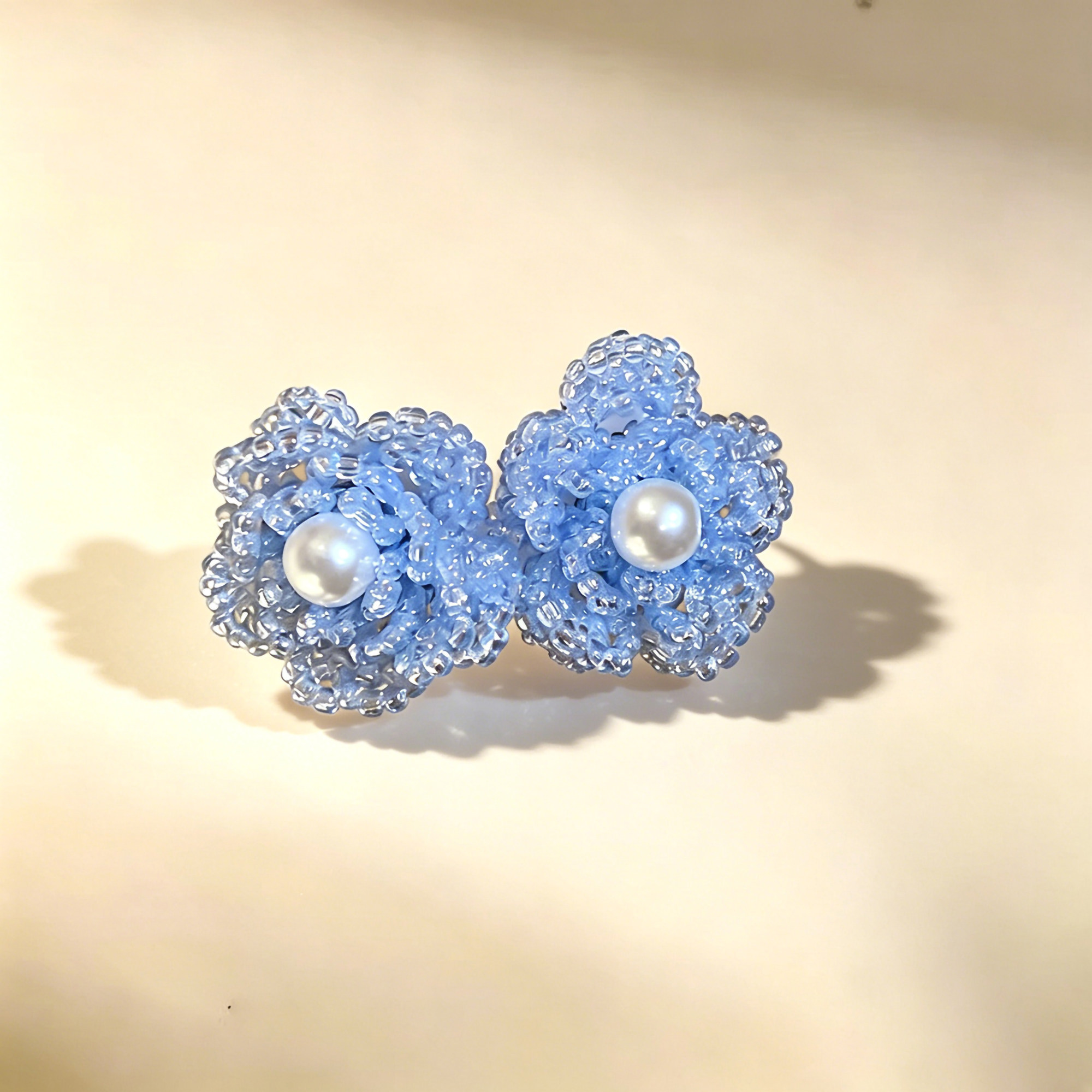 手工钩针花朵珍珠耳钉女精致