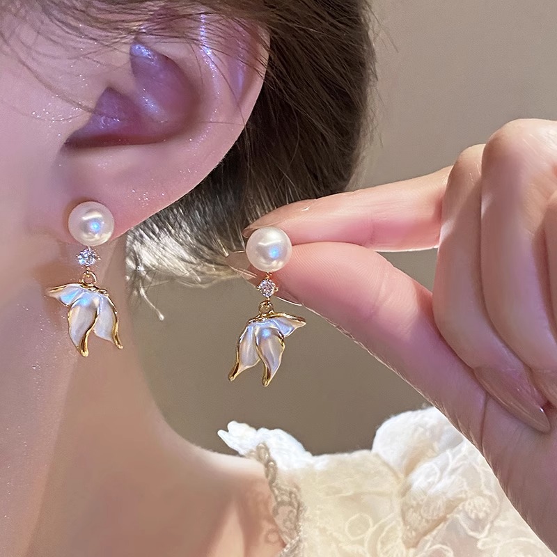 鱼尾珍珠耳环小众设计网红耳饰