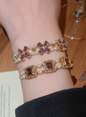 高级感锆石方形花朵串珠吊坠手链