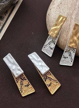 镂空锤纹长方形几何搭配耳环金属
