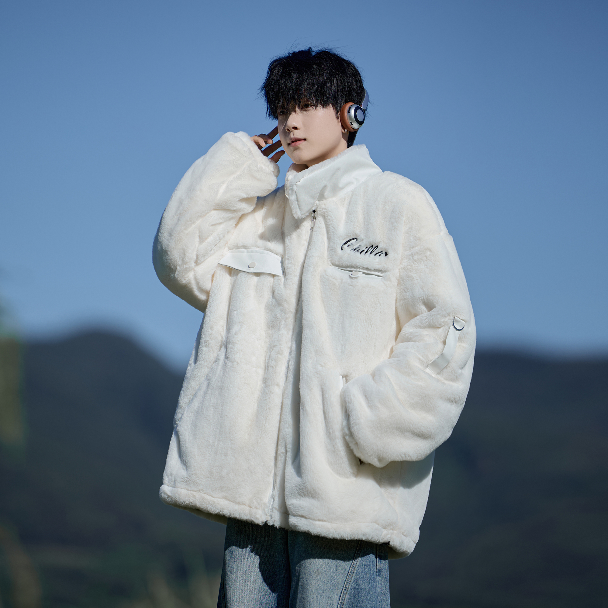 二更重磅刺绣毛绒棉衣男