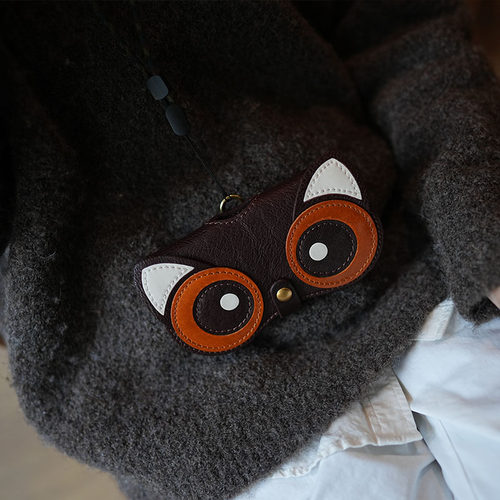 植鞣牛皮复古可爱挂脖眼镜收纳包