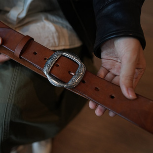 水染植鞣牛皮复古雕花钢扣百搭休闲简约真皮牛仔工装 休闲皮带腰带