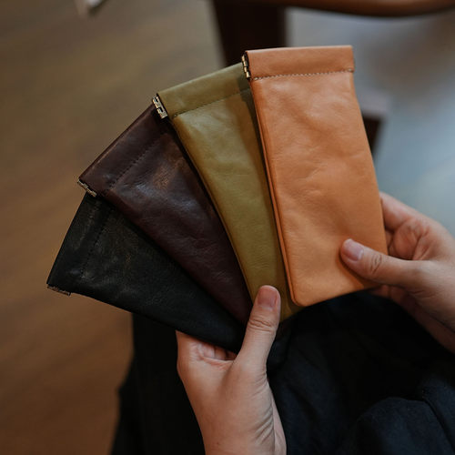 复古植鞣牛皮便携收纳袋