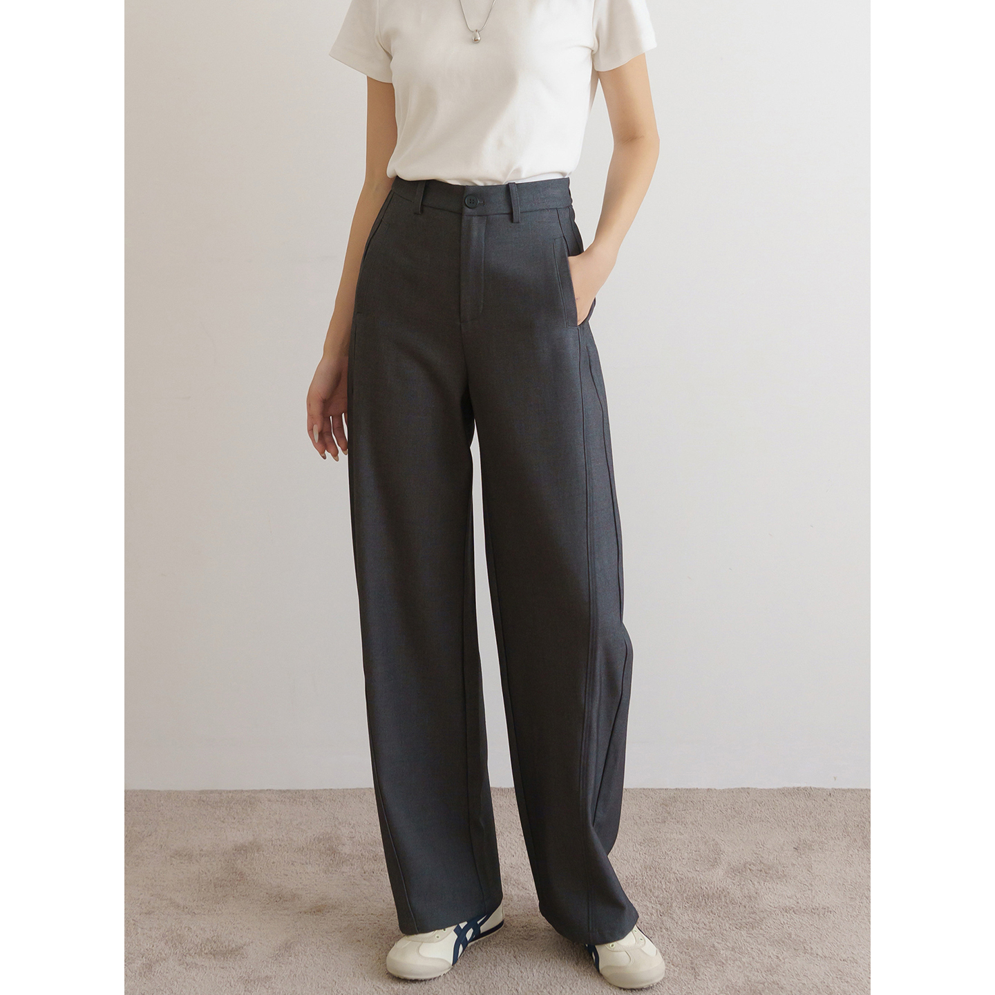 高级感灰色羊毛直筒西装裤