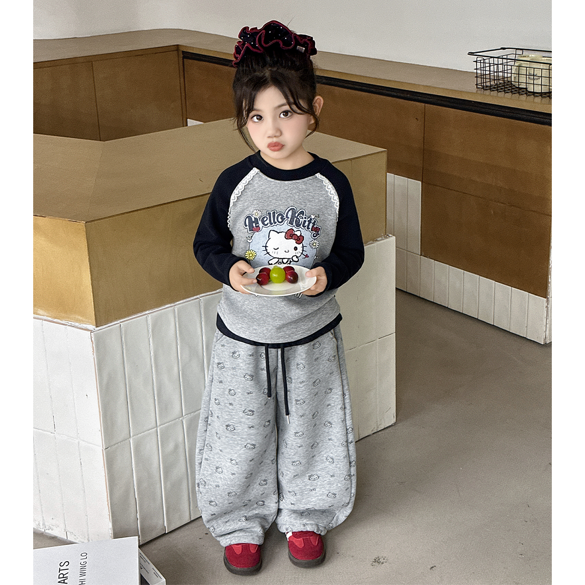 女童加厚奥粒绒KT上衣加厚绒卫裤