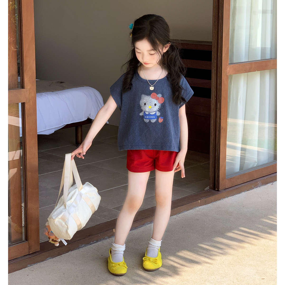 女童夏季卡通猫咪T恤短裤两件套韩版时髦薄款套装女宝宝蝙蝠短袖