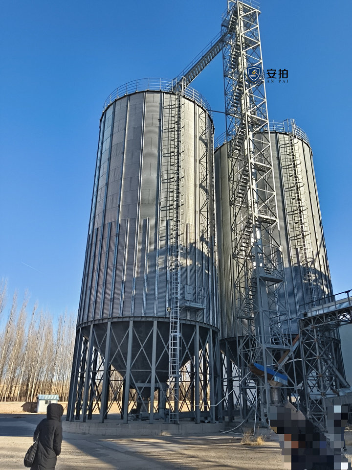 4月27日赤峰储粮罐、储料罐、SHN型粮食烘干机、柴油发电机组机械设备网络拍卖公告