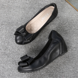 内增高豆豆鞋 妈妈皮鞋 2025春季 软底软面黑色坡跟单鞋 女 新款 闰月鞋