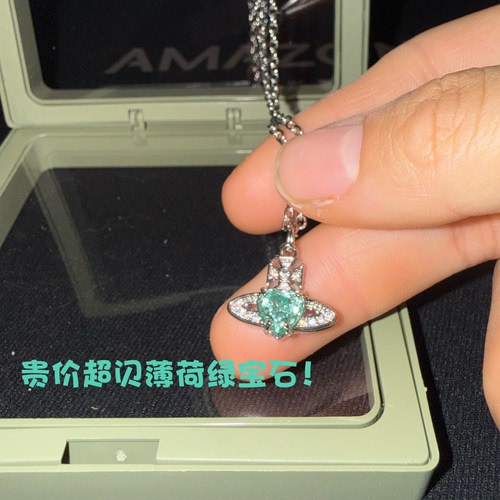 实拍26年新 稀缺色薄荷薄雾土星爱心宝石星球项链锁骨链