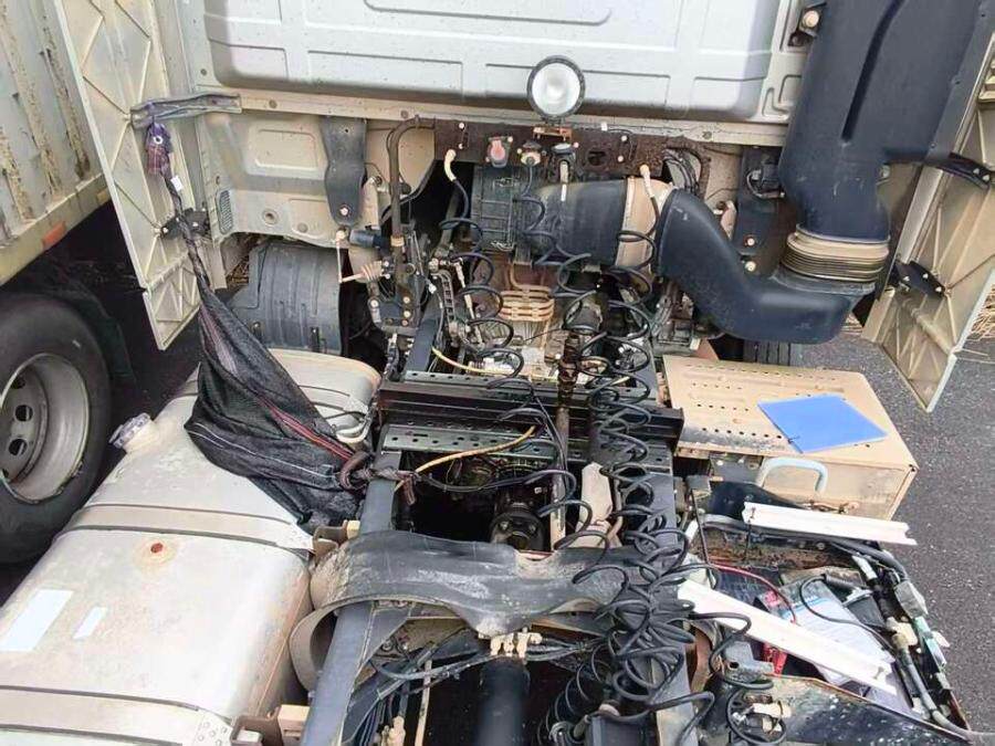 5月6日赣州市欧曼牌重型半挂牵引车一辆（车辆识别代号LRDS6PEB8MT062170）网络拍卖公告