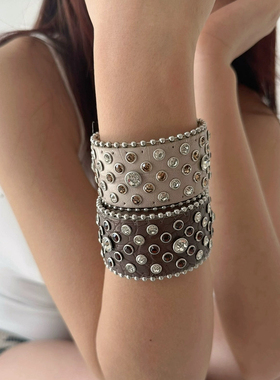 韩系ins小众朋克嘻哈复古铆钉手环Y2K宽版辣妹皮质按扣手镯