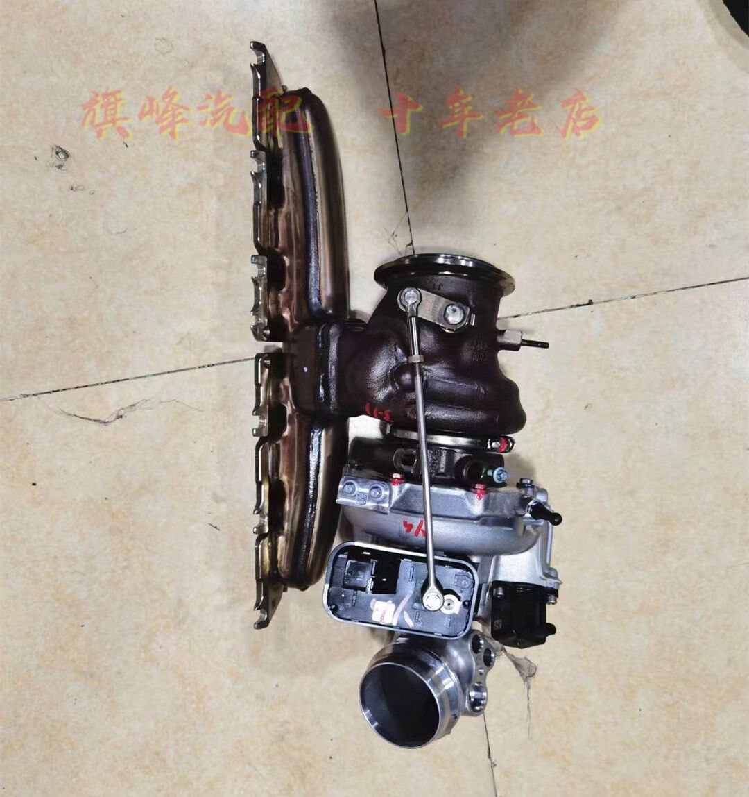 奔驰256涡轮CLS400 C增压器