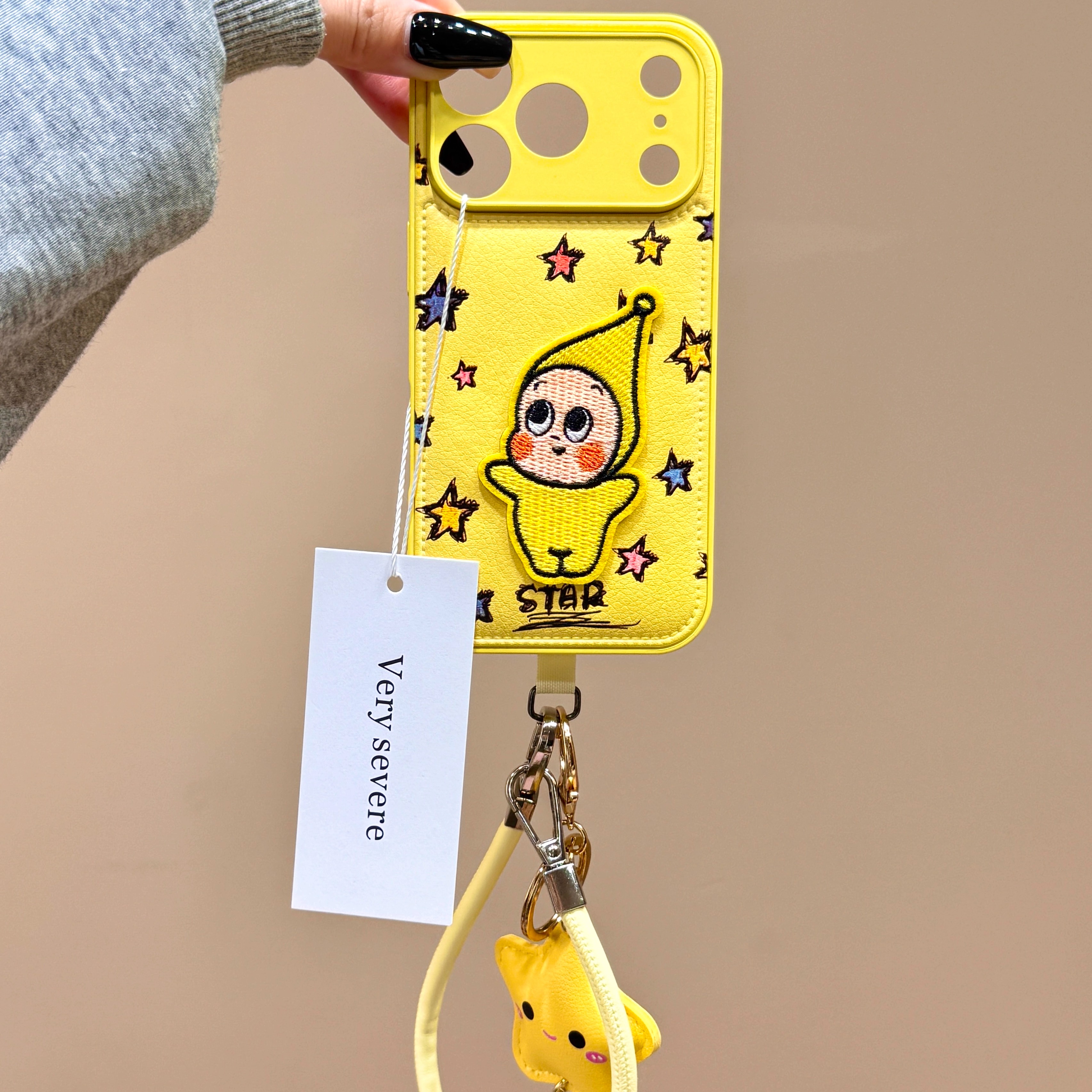 可爱皮纹刺绣星星男孩手拎绳适用苹果17promax手机壳iphone16新款15pro女款14pm全包保护壳