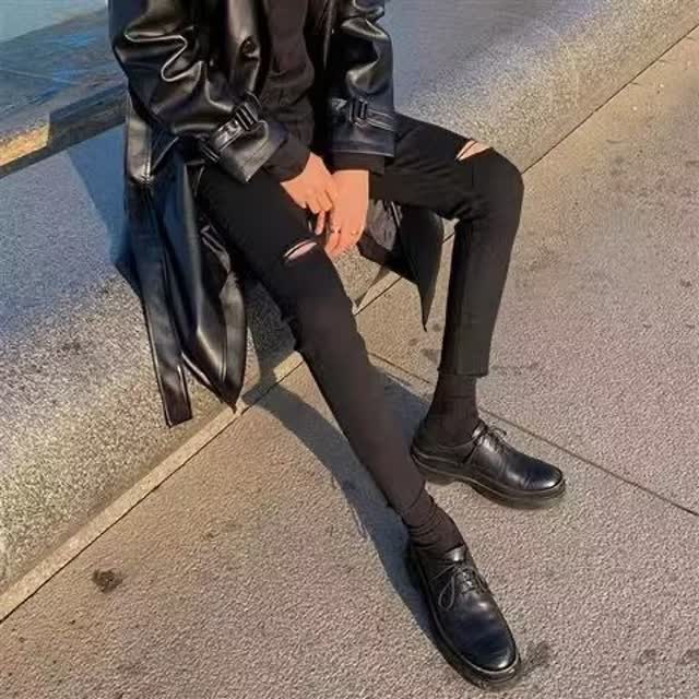 黑色膝盖破洞九分修身牛仔裤男长裤韩版小脚痞帅春夏潮流潮牌青年