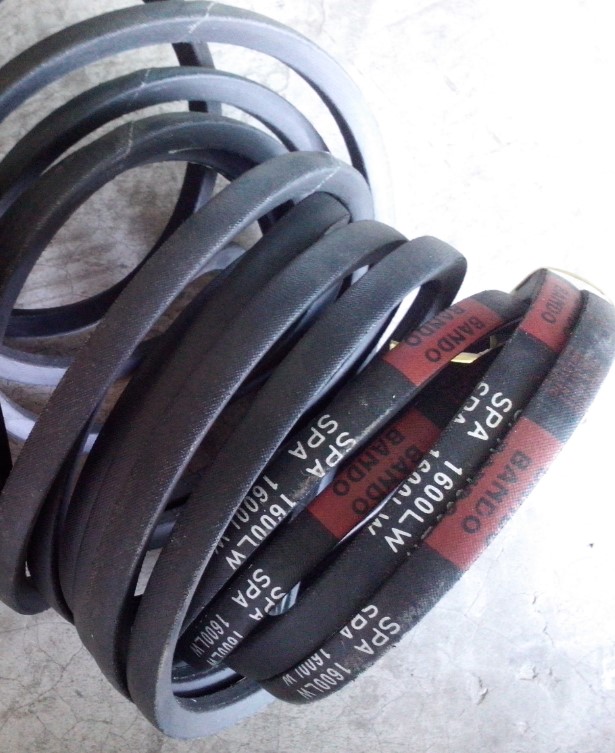 SPA2100LW皮带 SPA2120LW日本BANDO阪东三角皮带 SPA2132LW三角带