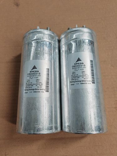 西门子拆机油浸电容500VAC 133UF 体积：85*200mm 一只32元