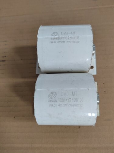 800V 100UF焊机无极高频滤波电容 体积：60*60mm