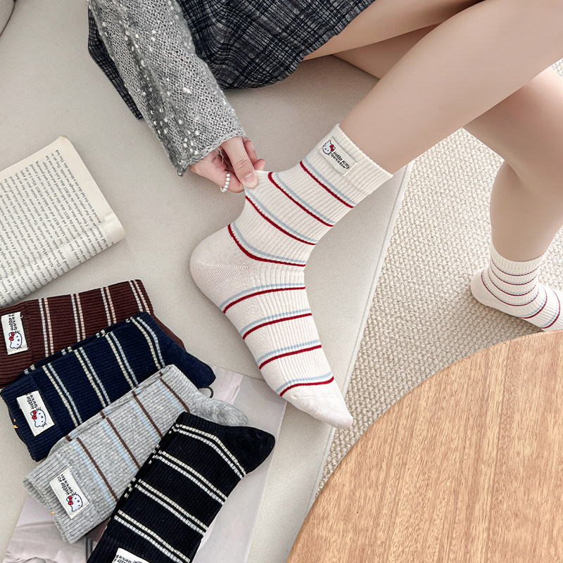 新品韩系微压猫咪布标miu系条纹潮袜堆堆袜中筒无骨百搭外穿条纹