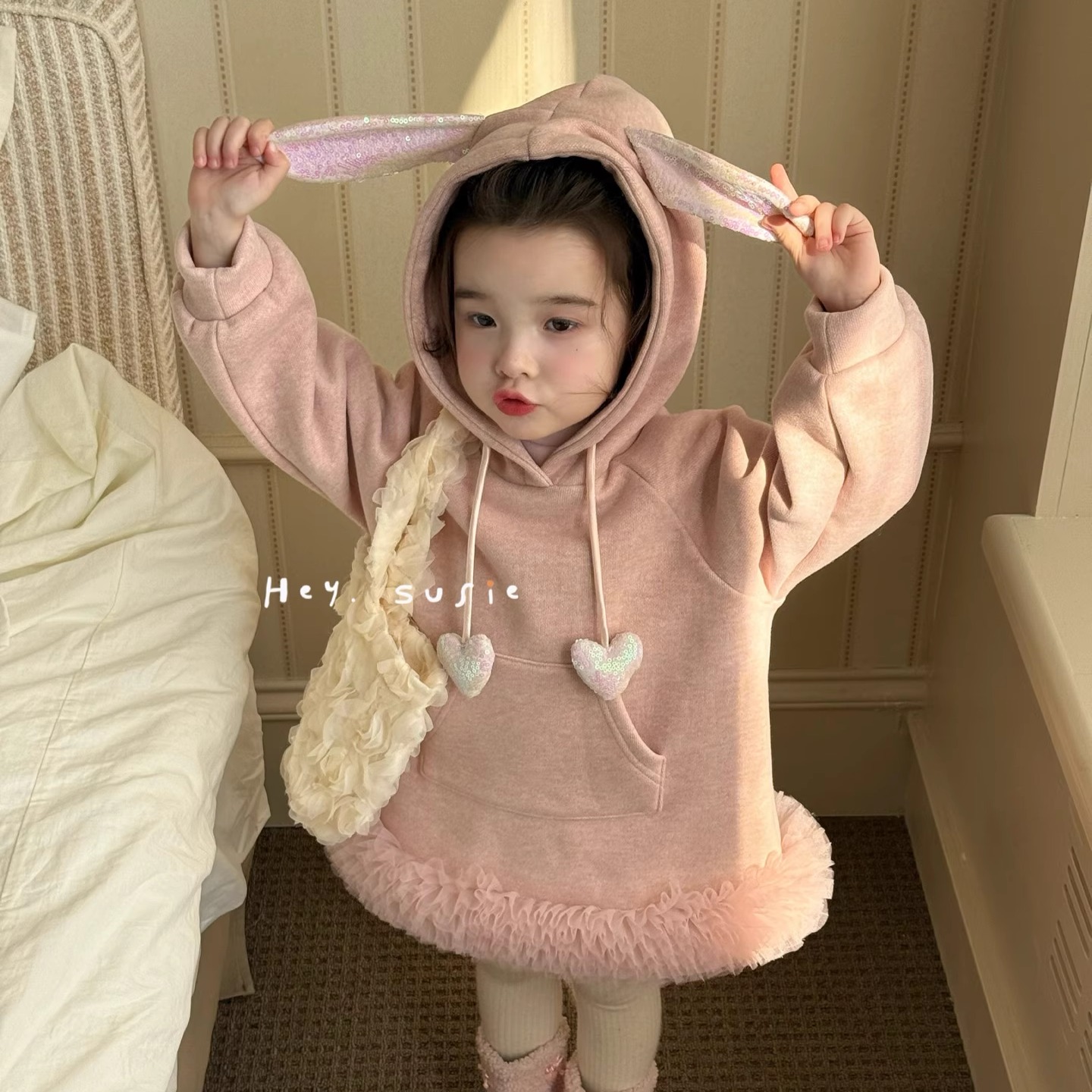 加绒卫衣裙甜美可爱风女童连衣裙