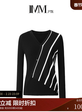 IMM尹默女装秋V领简约气质休闲拉链门襟条纹拼接毛衫