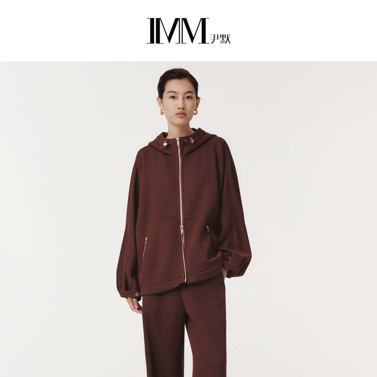 IMM尹默春醋酸空气层针织布浆果酒红运动风宽松廓形外套女