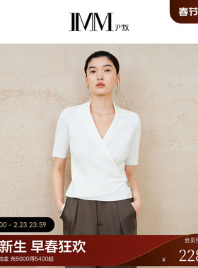 IMM尹默2025年夏黏胶面料气质通勤廓形西装领短袖毛针织衫上衣女