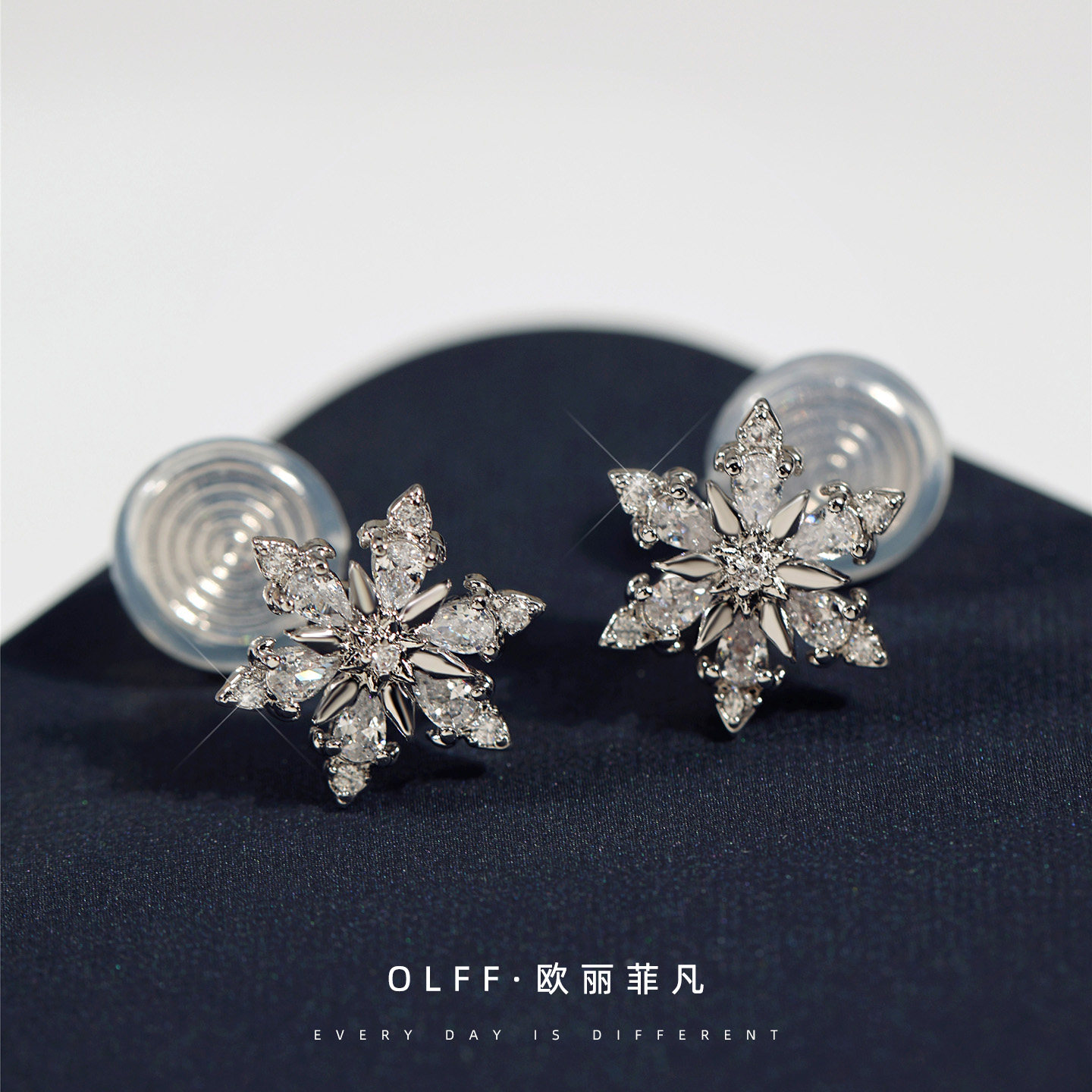 无痛耳夹轻奢微镶满钻雪花耳钉