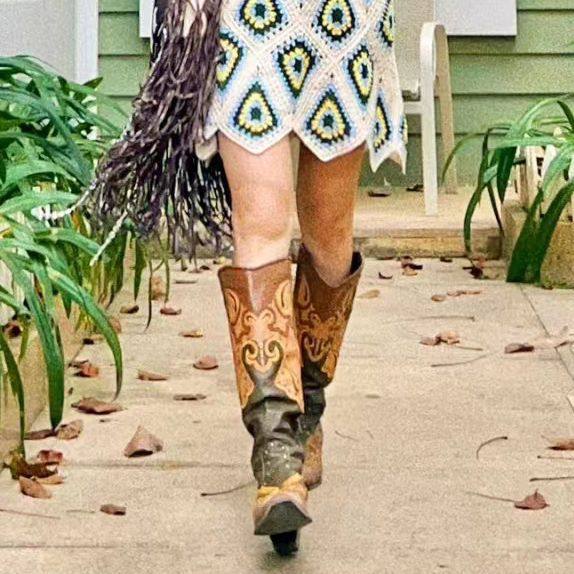 独立站外贸新款欧美尖头刺绣民族风中跟西部牛仔靴女大码骑士靴