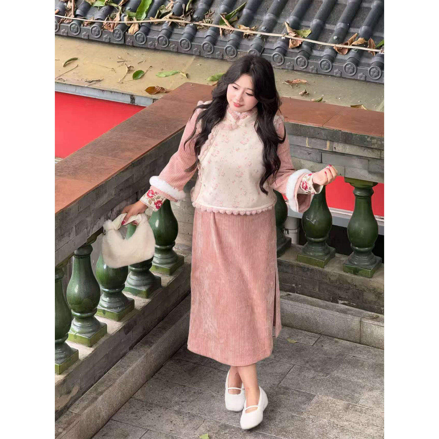 胖文艺复古新中式冬季新款连衣裙+粉色马甲大码套装,女装/女士精品,大码套装,淘宝优惠券,粉丝福利购,淘宝优惠卷