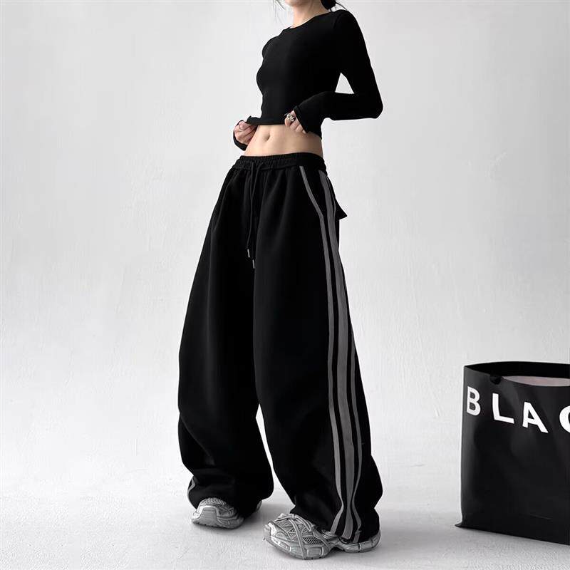 2026早秋新款工装裤女原创运动高个子直筒秋装宽松慵懒风休闲裤子