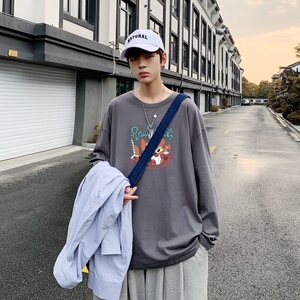 C2621P30情侣装2023新款潮牌男潮长袖T恤夏季原创宽松T恤图片