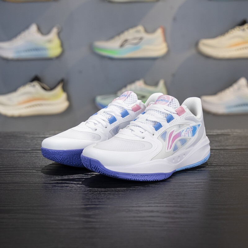 李宁四季通用减震回弹篮球鞋