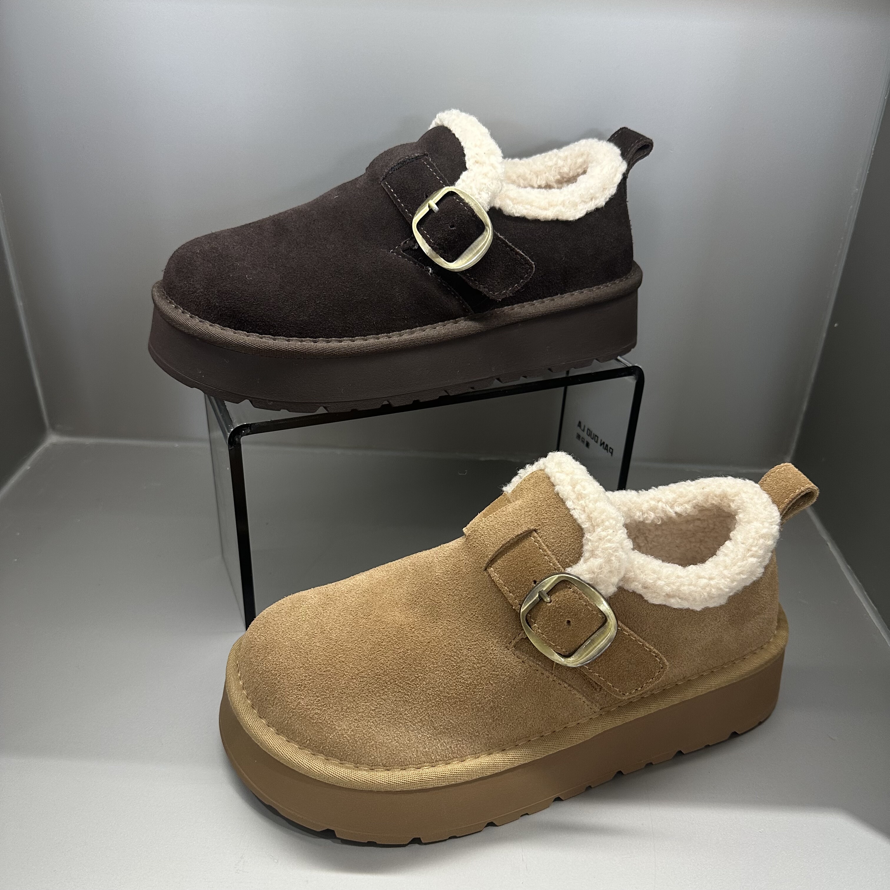 茵茵家2025冬季新款韩版磨砂牛皮加绒保暖厚底勃肯鞋女圆头雪地靴