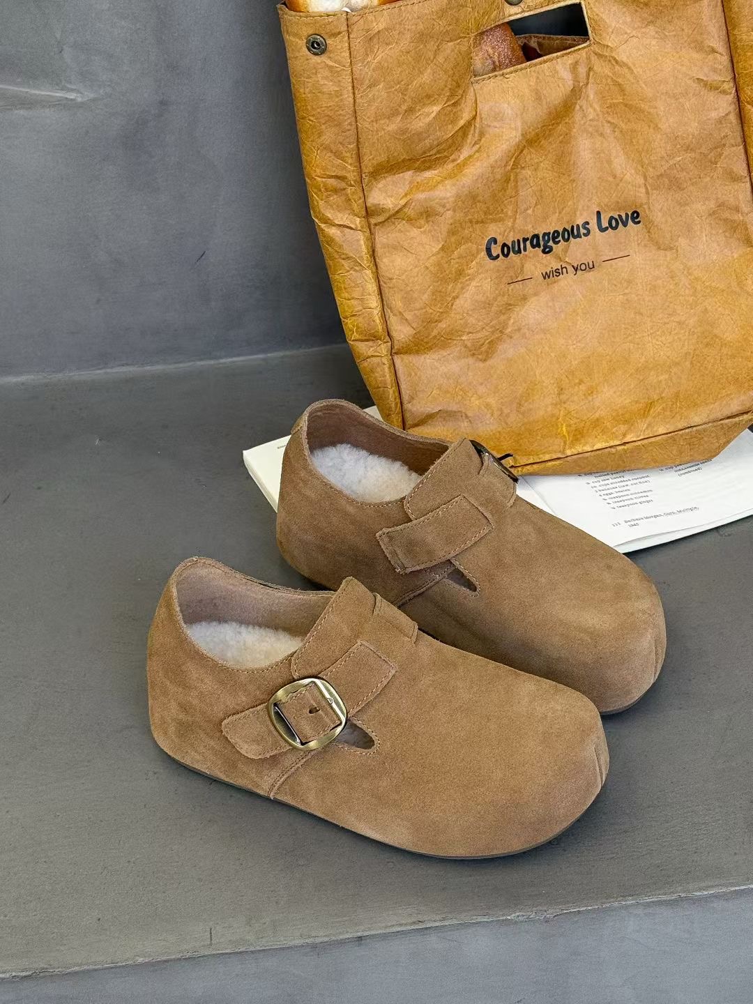 茵茵家韩版磨砂牛皮加绒保暖勃肯鞋女2025秋冬新款皮带扣休闲棉鞋