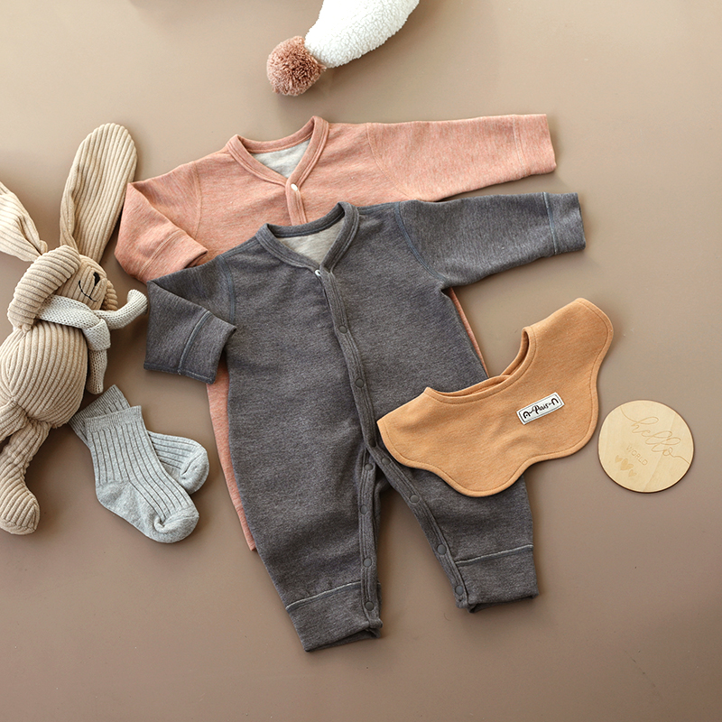 婴儿连体衣秋冬保暖桑蚕丝羊绒