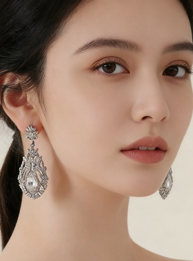 法式欧美时尚宫廷风水钻耳坠高级感新娘婚纱礼服晚宴耳环高级女