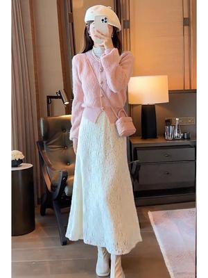 小香风毛衣配蕾丝半身裙两件套