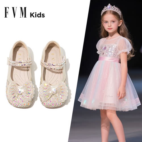 专为儿童设计水晶鞋！闪亮不磨脚