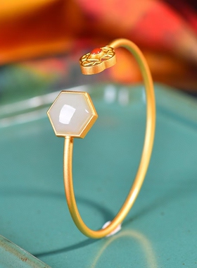 古法银镶嵌和田玉棱形配多宝手镯