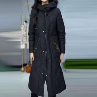 气质简约轻薄连帽棉服女2025冬季修身显瘦减龄遮肉中长款保暖外套