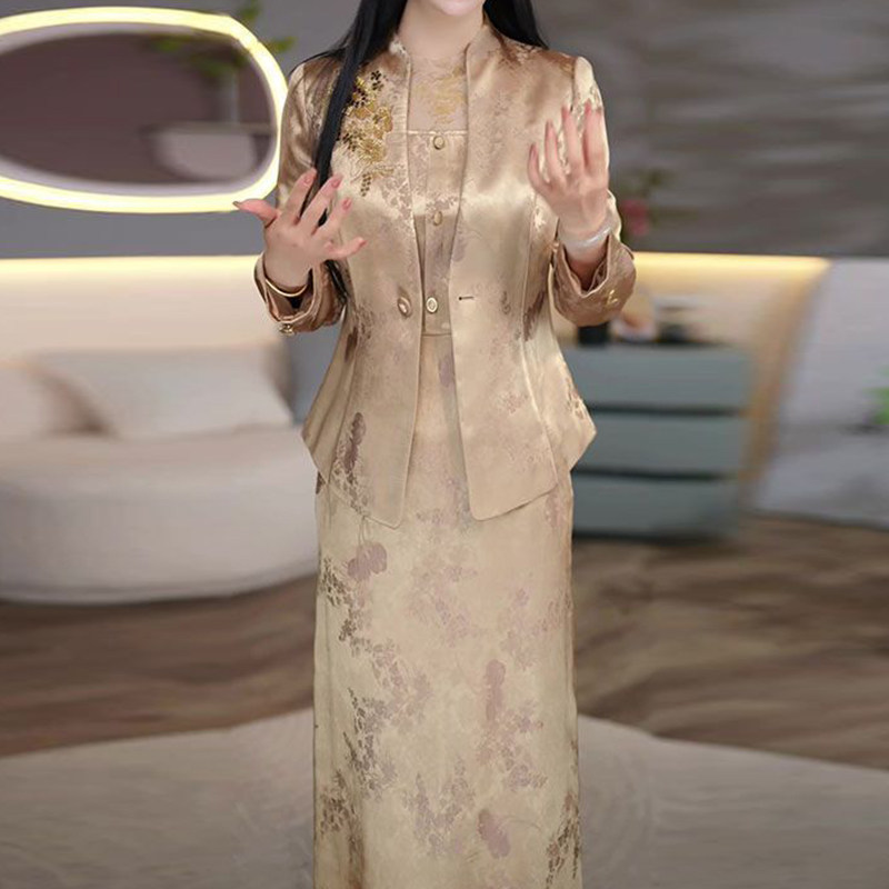 琉璃缎两件套连衣裙女2026新款春季时尚轻奢洋气显瘦外套裙子套装