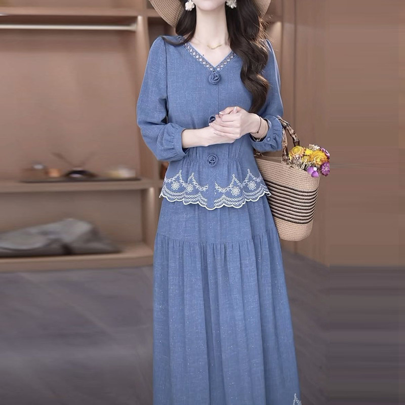 妈妈春装时尚套装裙子2026新款气质优雅遮肉显瘦上衣半身裙两件套