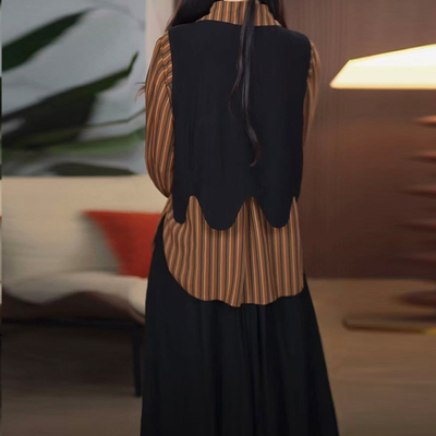 流行气质减龄轻奢高级感连衣裙