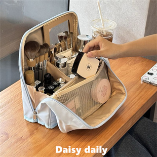 带镜子可立式化妆包女大容量便携式可挂行李箱旅行手提分区收纳包